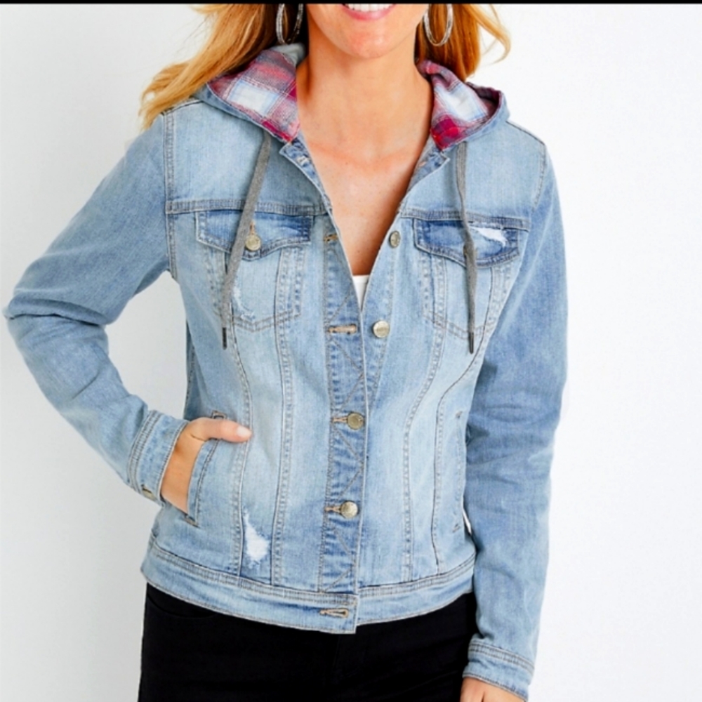 Maurice's distress jean jacket with a flannel hood xs